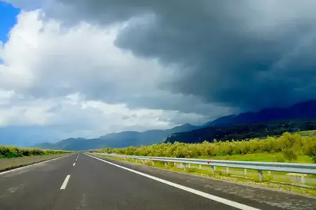 Rozbudowa autostrad M1 i M7 może rozpocząć się w przyszłym roku.